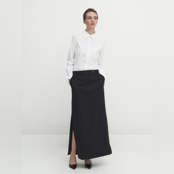 Massimo Dutti Dresses & Skirts - NWT Massimo Dutti LONG TAILORED SKIRT WITH SLITS black medium
